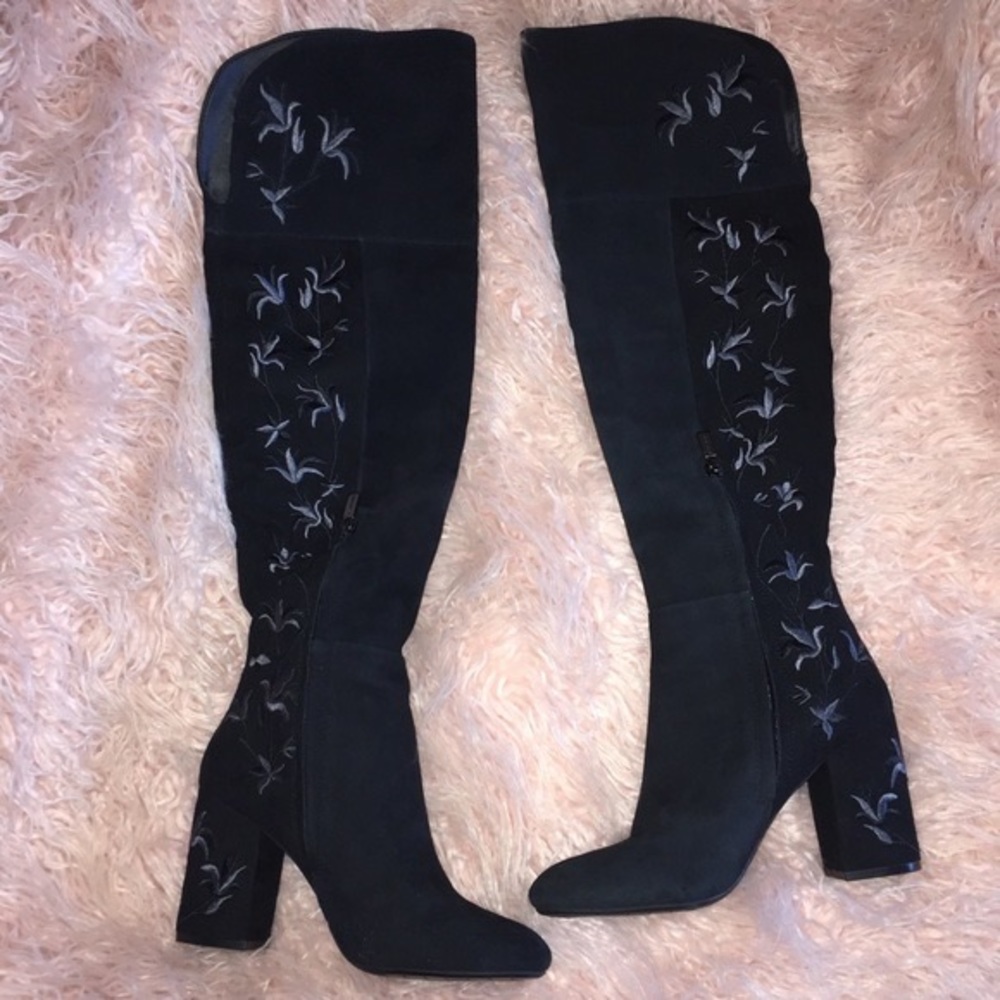 Sexy Knee High Boots Black Flower Embroidery Claire Womens Size 8.5 - Picture 6 of 16